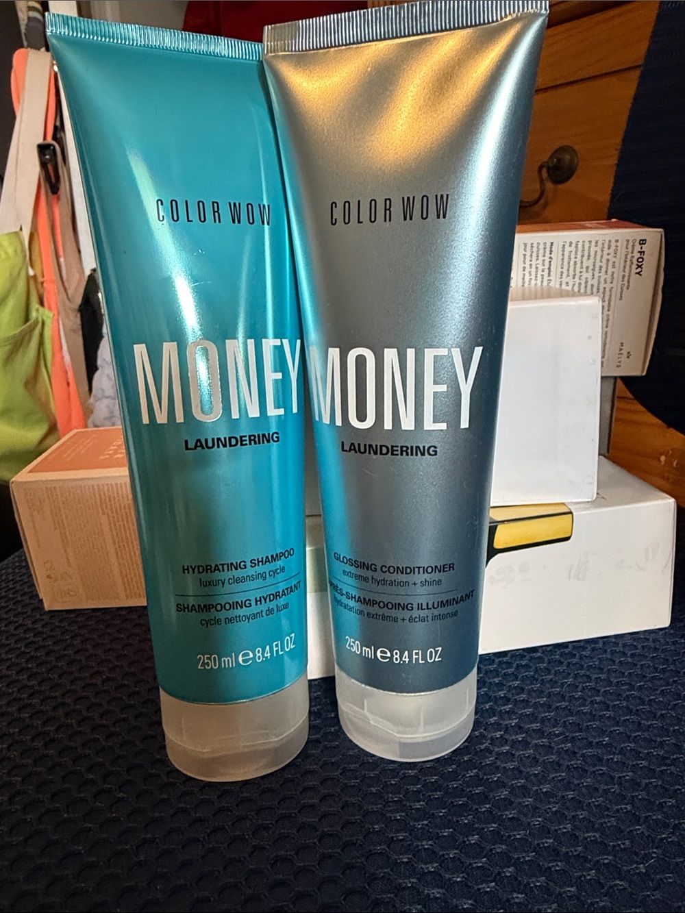 Money Laundering Hydrating Shampoo & Glossing Conditioner -